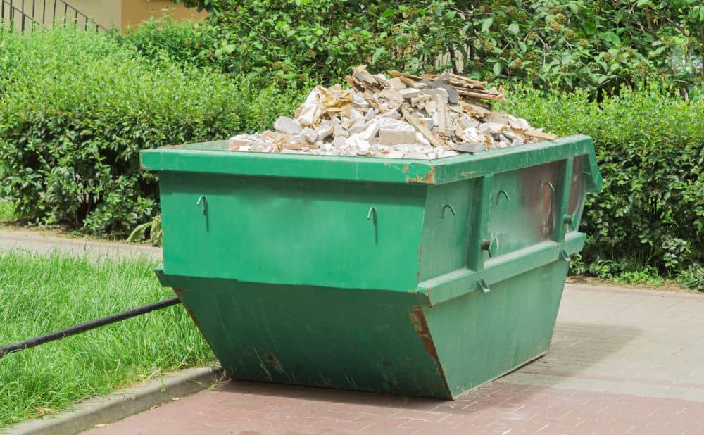 The Top 5 Reasons to Hire a Skip Bin in Dandenong