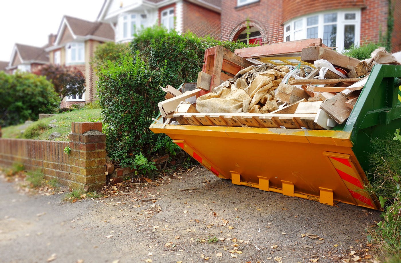 Efficient Waste Management: The Benefits of Skip Bin Hire in Melbourne